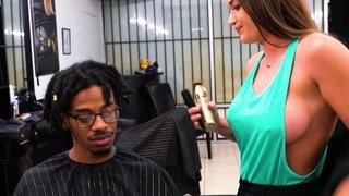 Camsoda-Hairdresser tugging client 